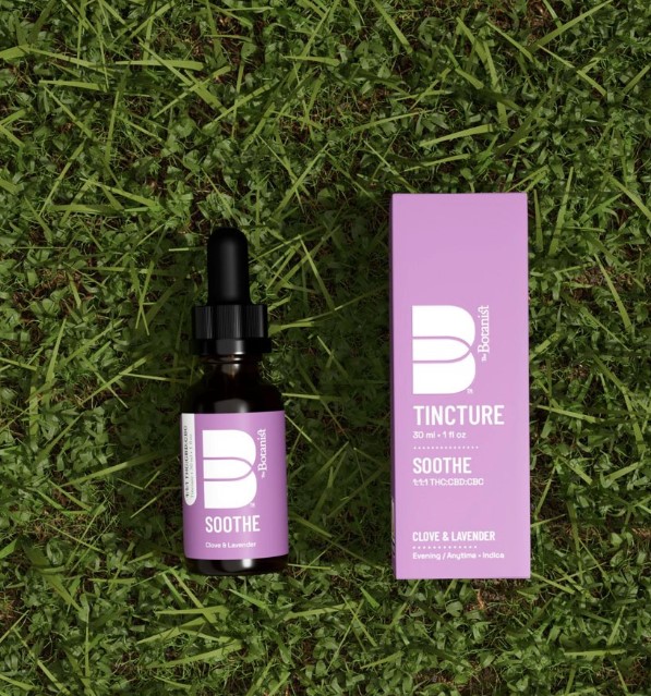 Photograph of product: Soothe | Tincture | 1:1:1 | TH-oui:CBD:CBC | 100mg