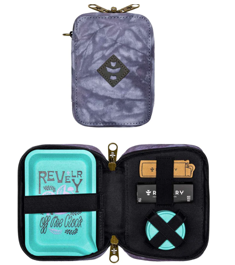 Photograph of product: Rolling Kit Traveler - Tie Dye