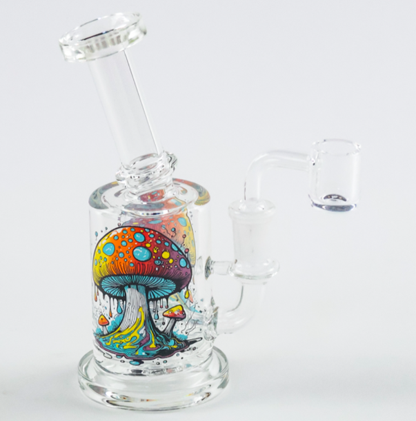 Photograph of product: $50 6" Mushroom Rig with Banger