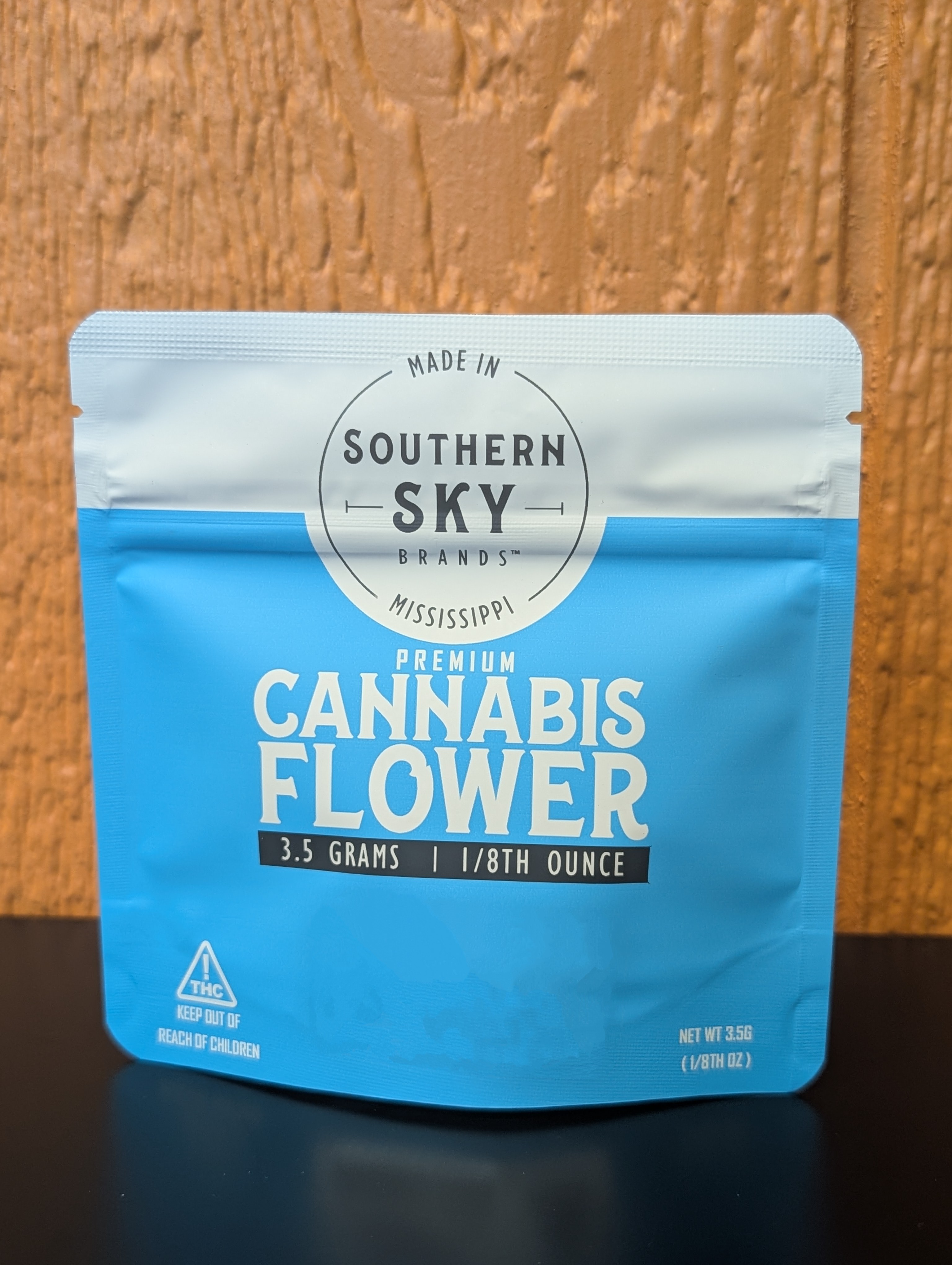 Photograph of product: Southern Sky | Red Runtz - 3.5g