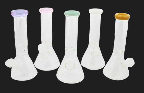Photograph of product: Glass - ($35) 8" Color Lip Beaker Bong