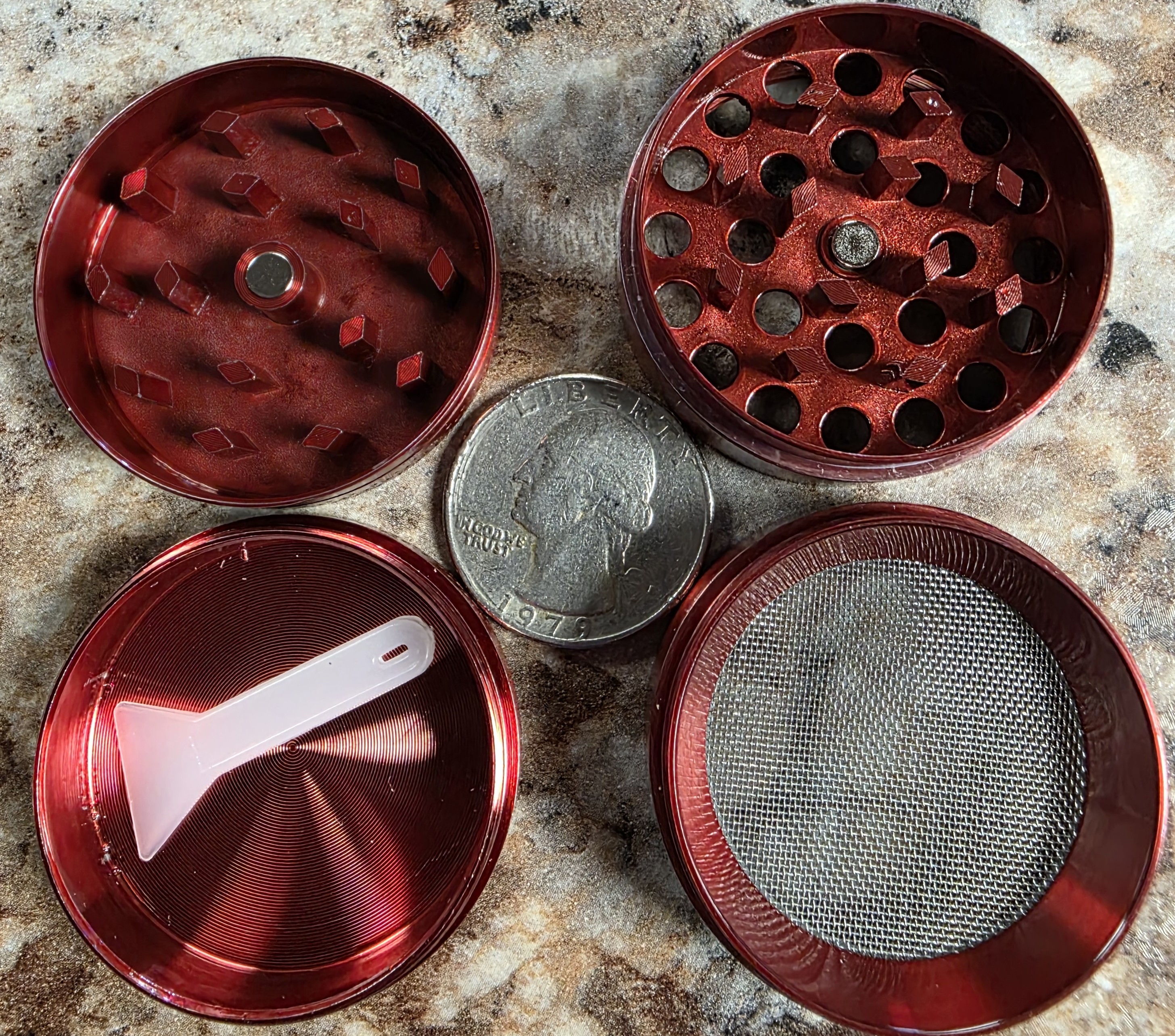 Photograph of product: Tiny 4 Piece Grinder