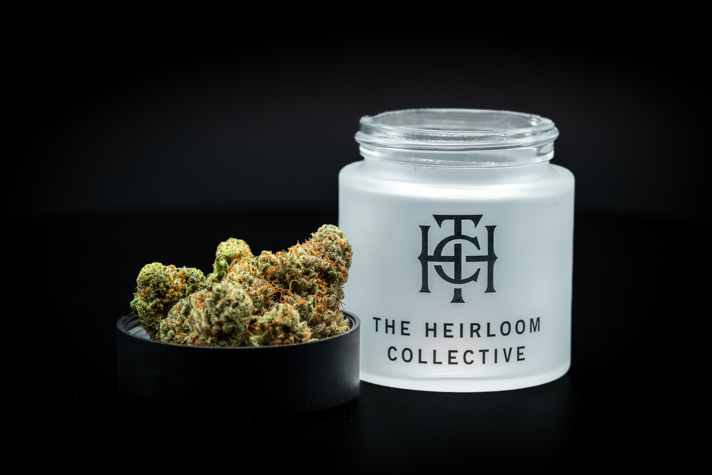 Photograph of product: Strawberry Thai 3.5g Jar The Heirloom Collective