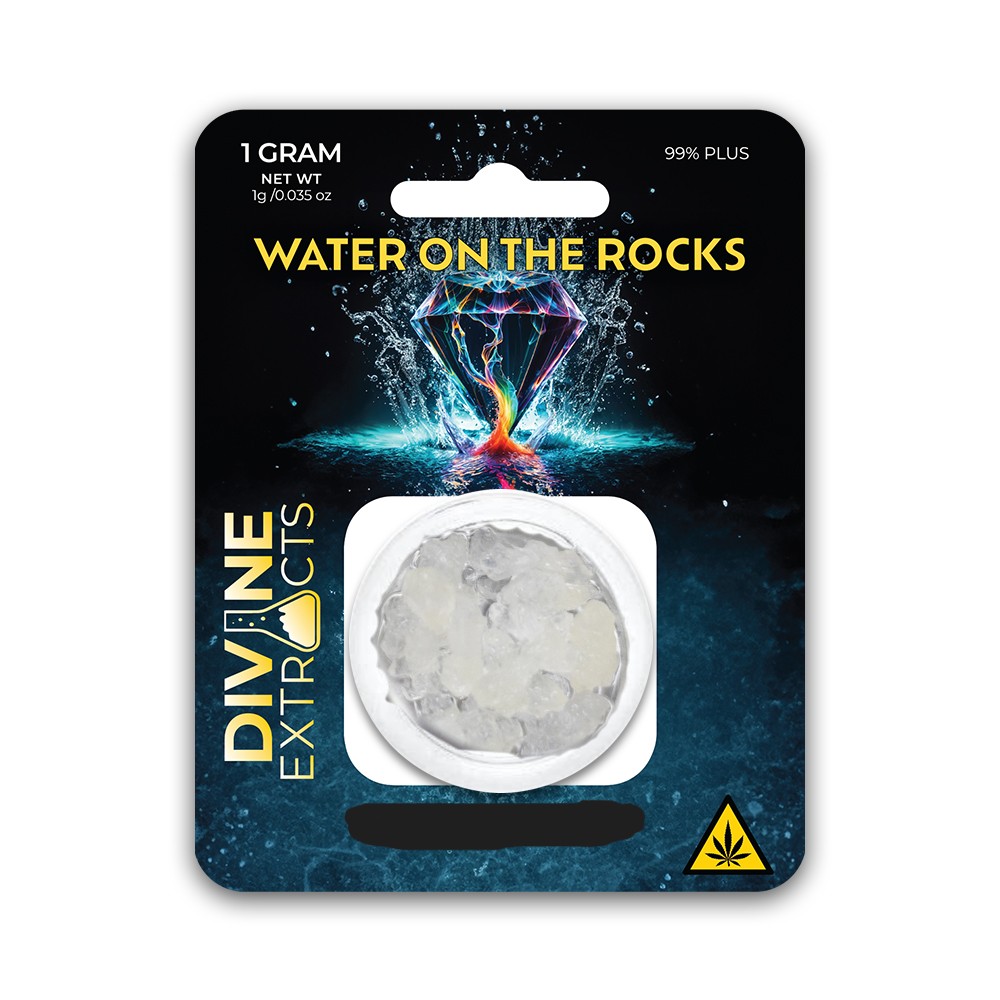 Photograph of product: Divine Extracts Concentrate Water on the Rocks Double Banana