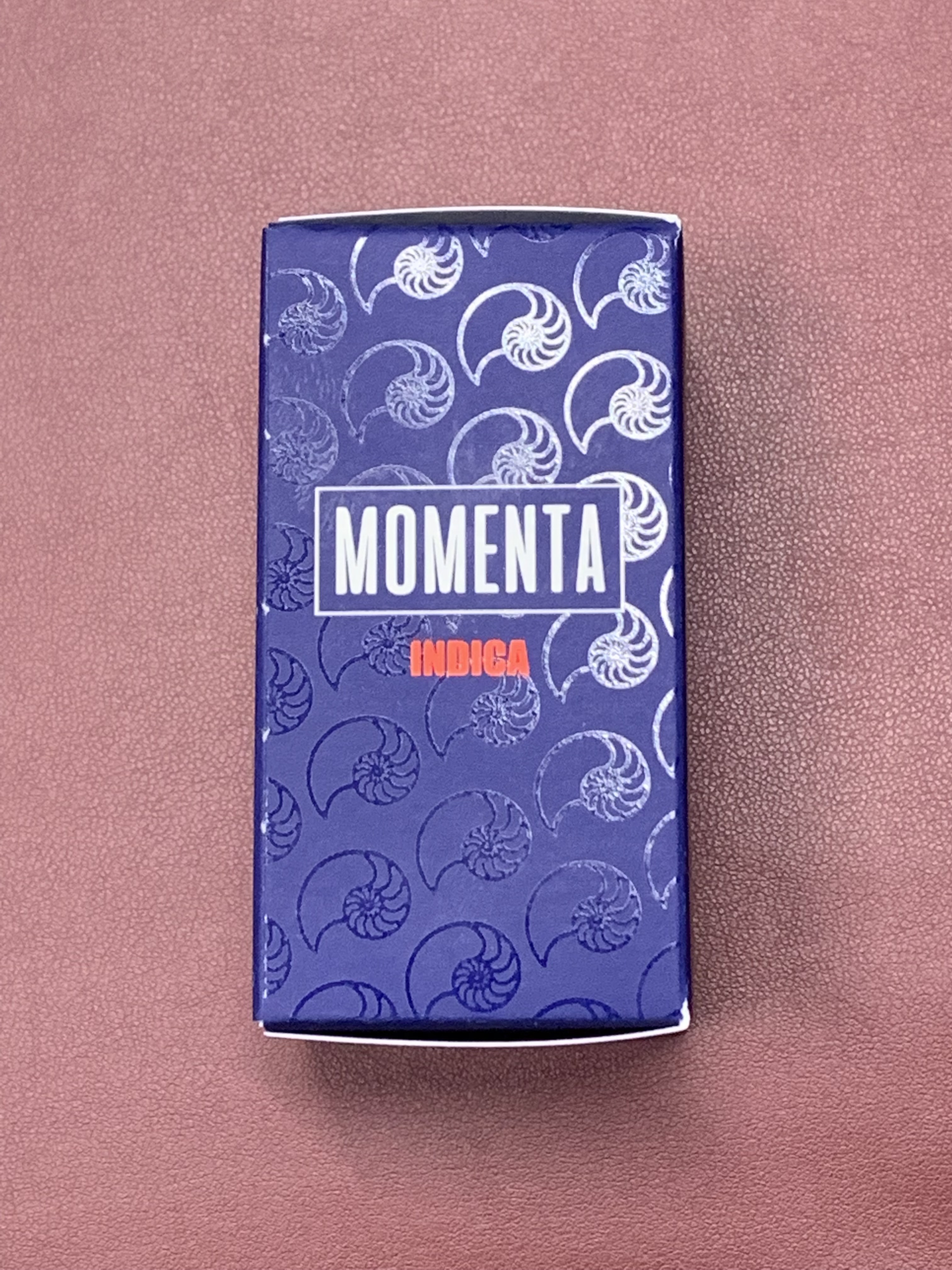 Photograph of product: Momenta | Capsules | Oui'd | 50mg TH-oui