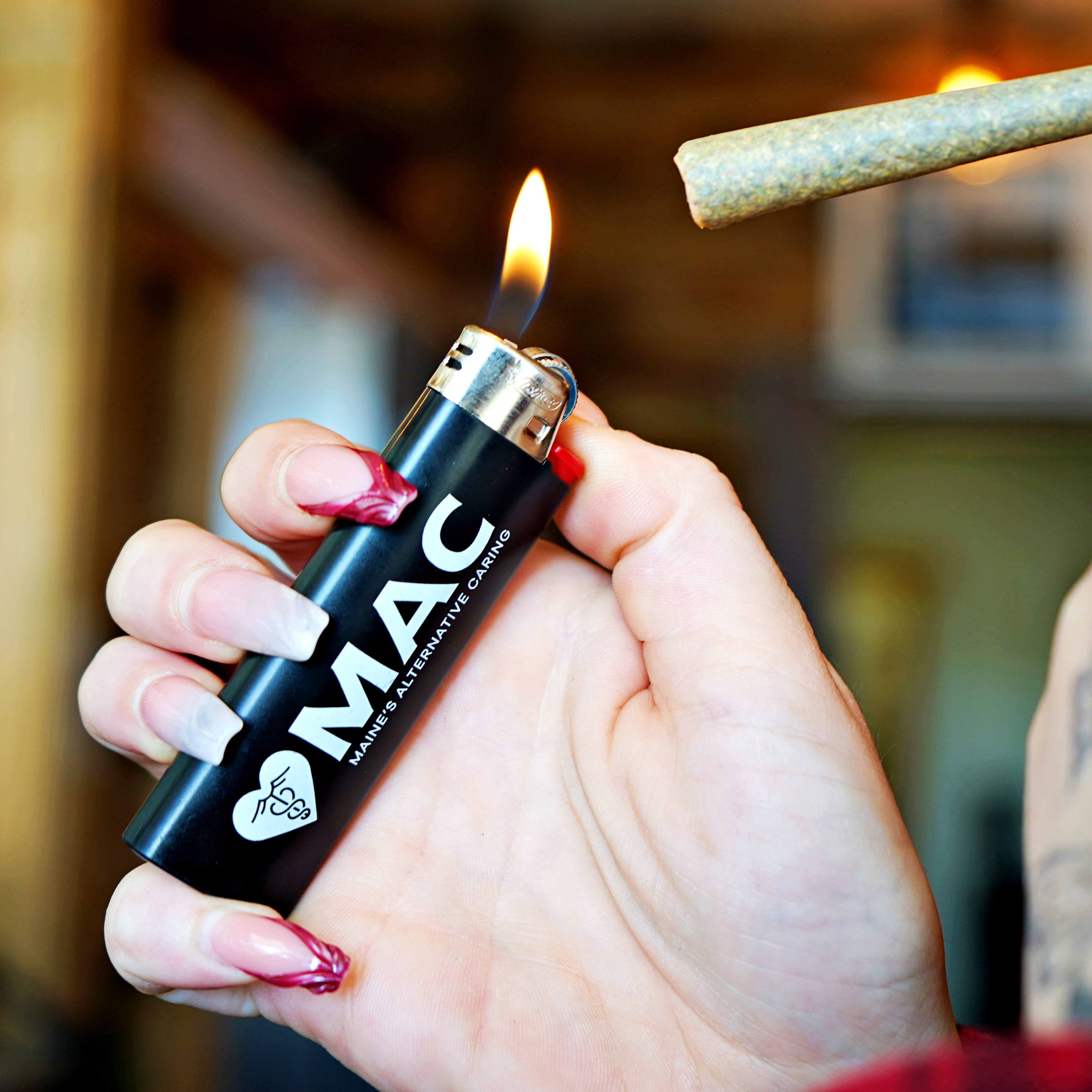 Photograph of product: MAC Black Lighter