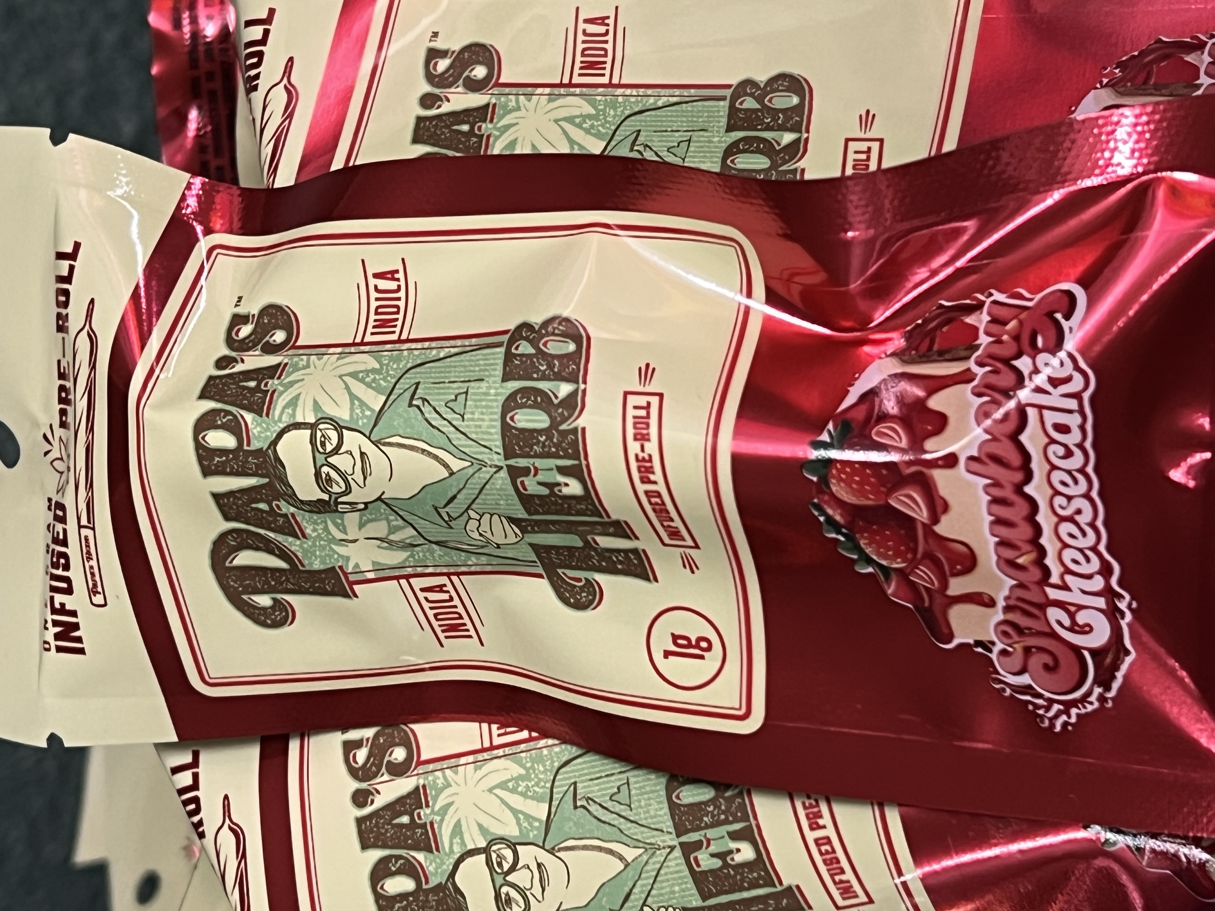 Photograph of product: Papa's Herb - Strawberry Cheesecake (I) Infused Preroll 1g.
