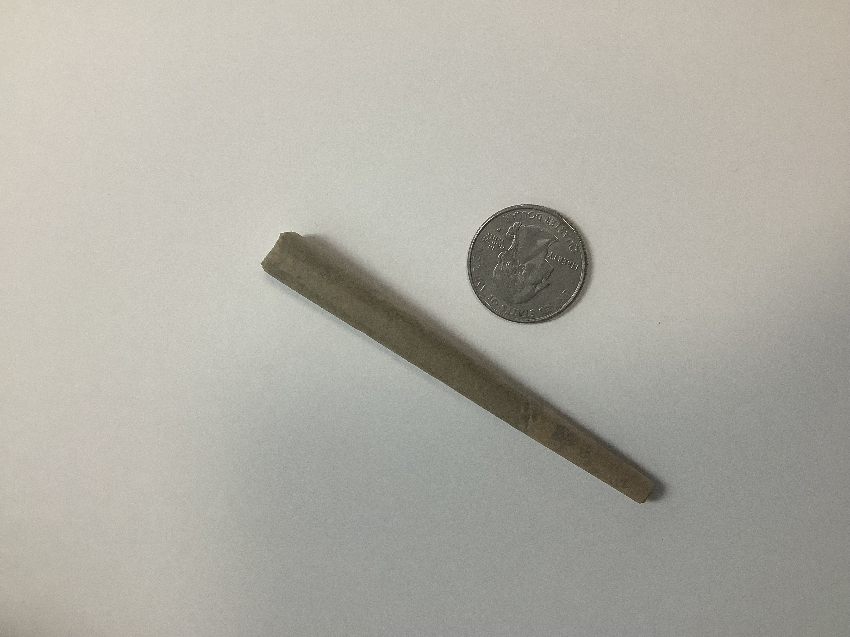 Photograph of product: Elysium Fields | STRAWBERRY FIZZ Preroll 2pk | 1g