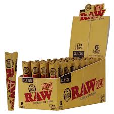 Photograph of product: Raw | Classic Cone 1 1/4 6 pk