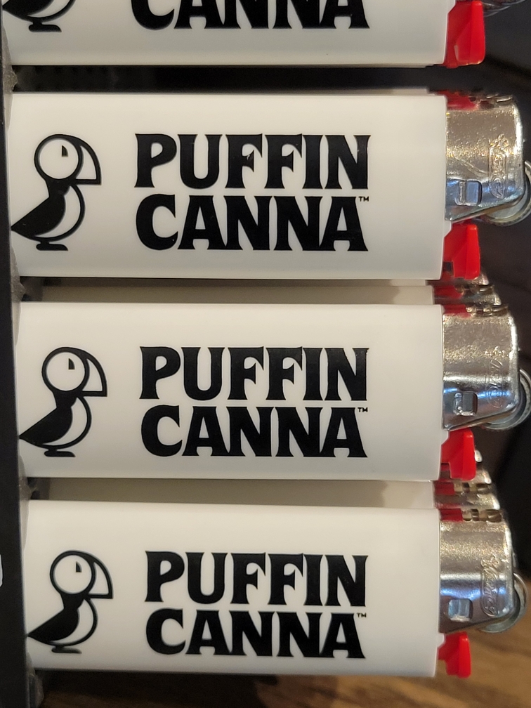 Photograph of product: Puffin Canna Bic