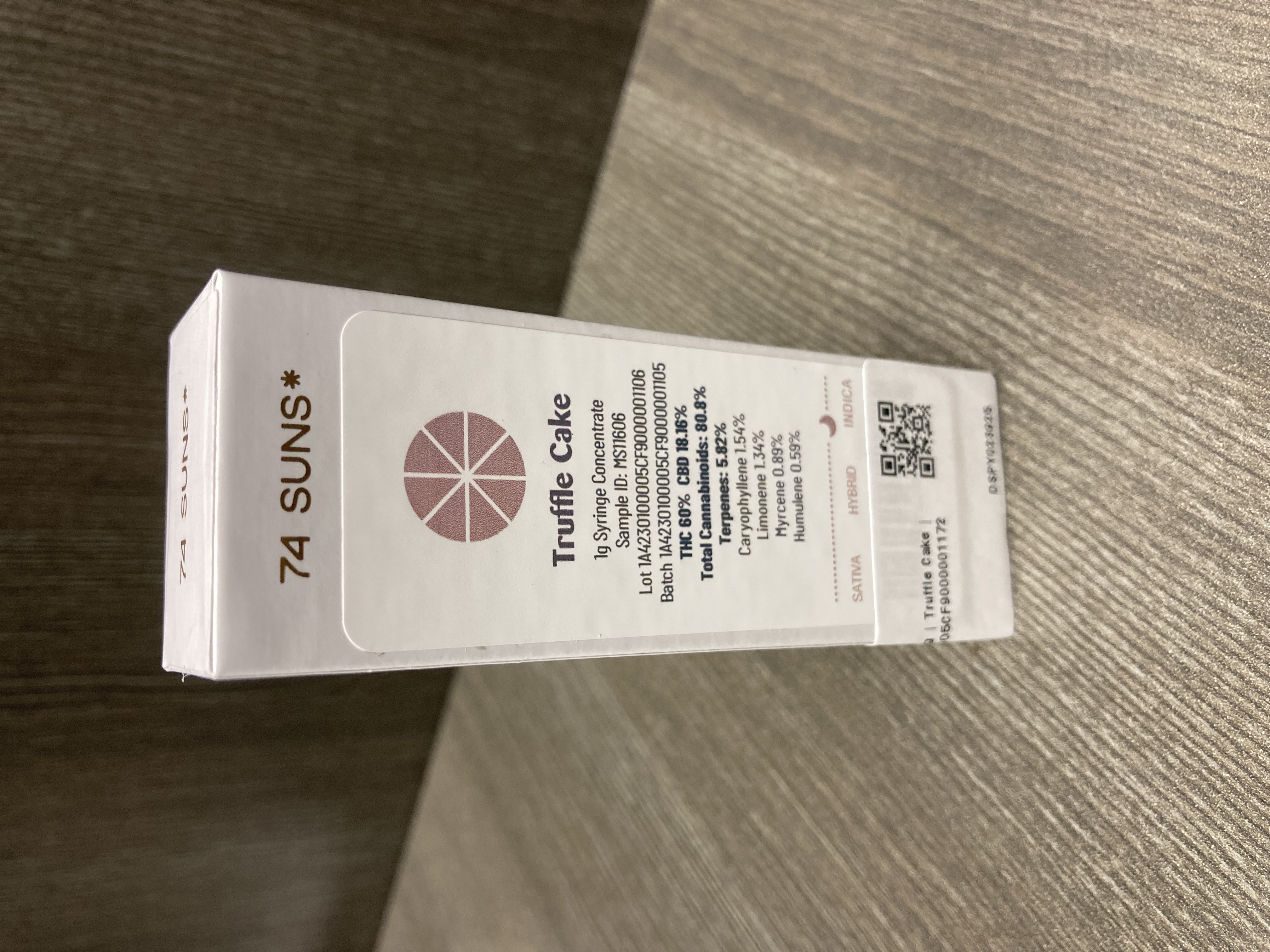 Photograph of Product: 74 Suns | 1g | Truffle Cake | Syringe