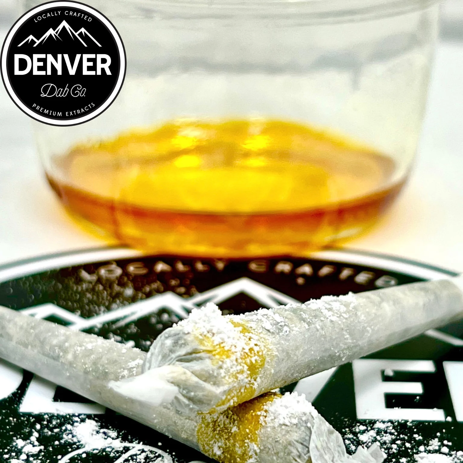 Photograph of product: Denver Dab CO | Infused Joint | 1G | Banana Gelato | Oui'd