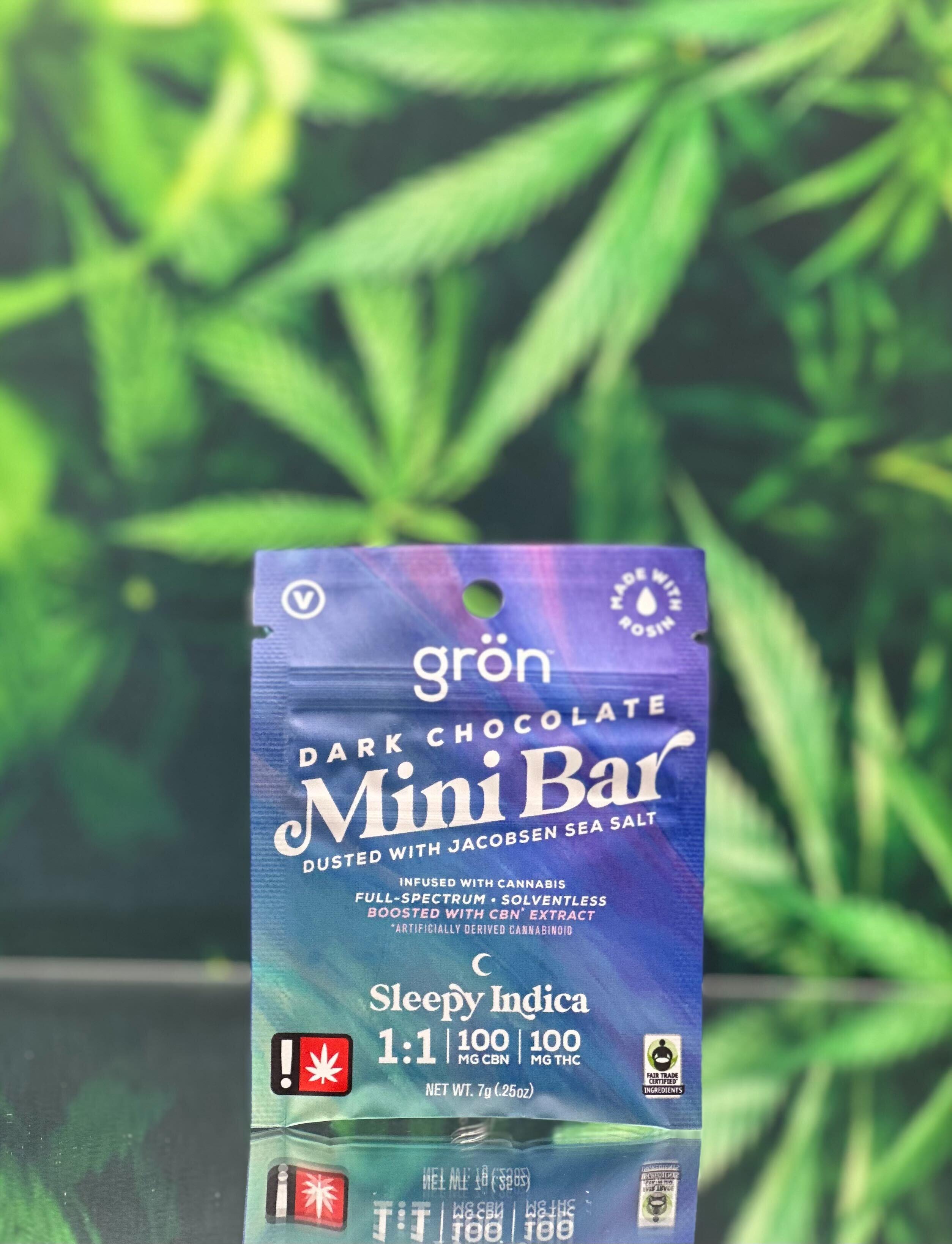 Photograph of product: Chocolate | 1:1 Dark Chocolate Mini Bar TH-oui/CBN | 100mg:100mg