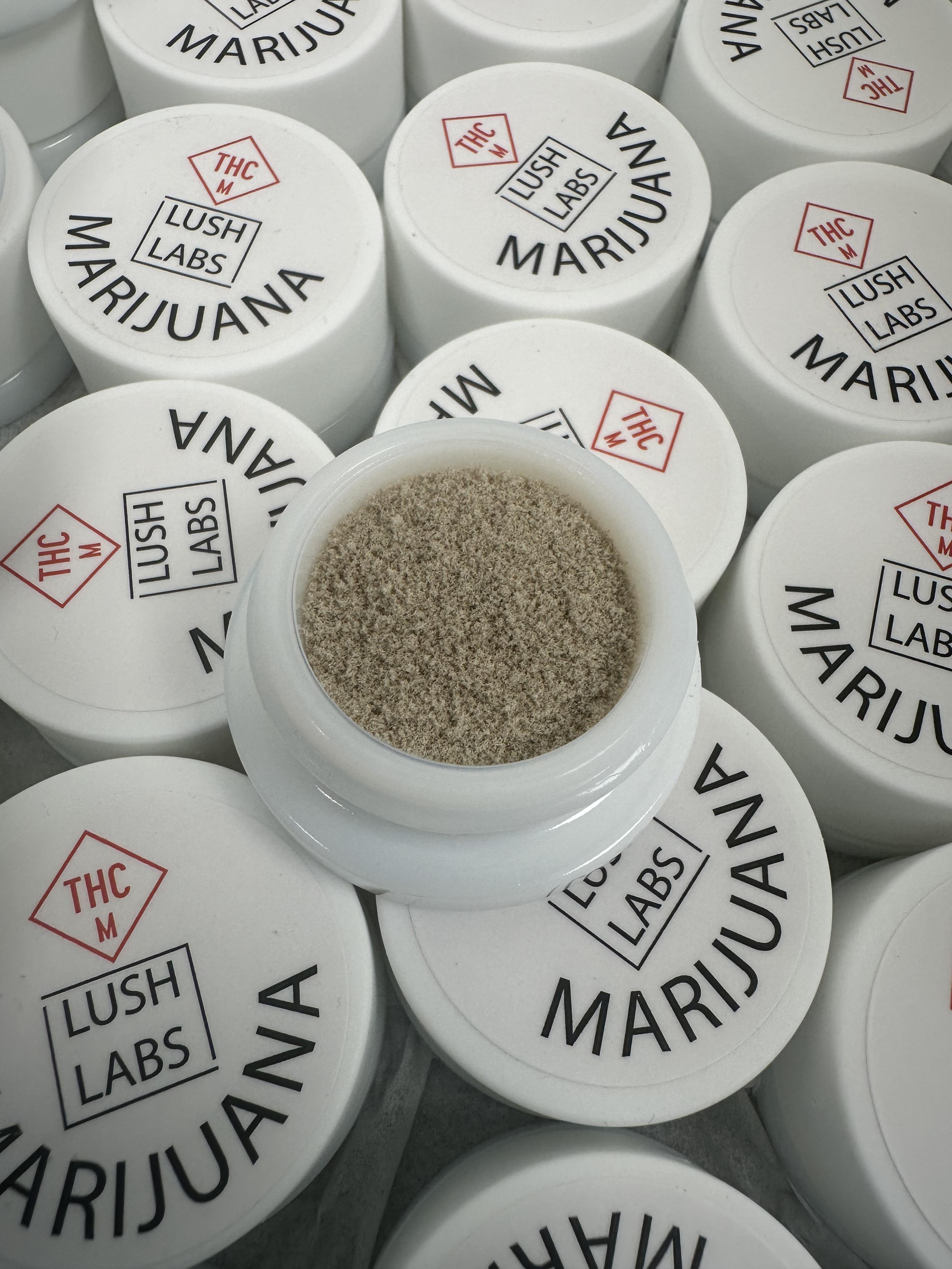 Photograph of product: Cap Junky - Moonsand
