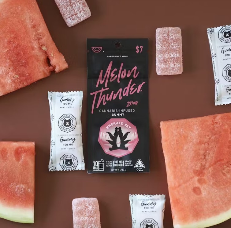 Photograph of product: Emerald Sky Melon Thunder Hybrid Single Gummy 100MG