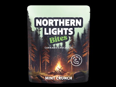 Photograph of product: Mint Crunch 4 x 50mg Chocolate Bites