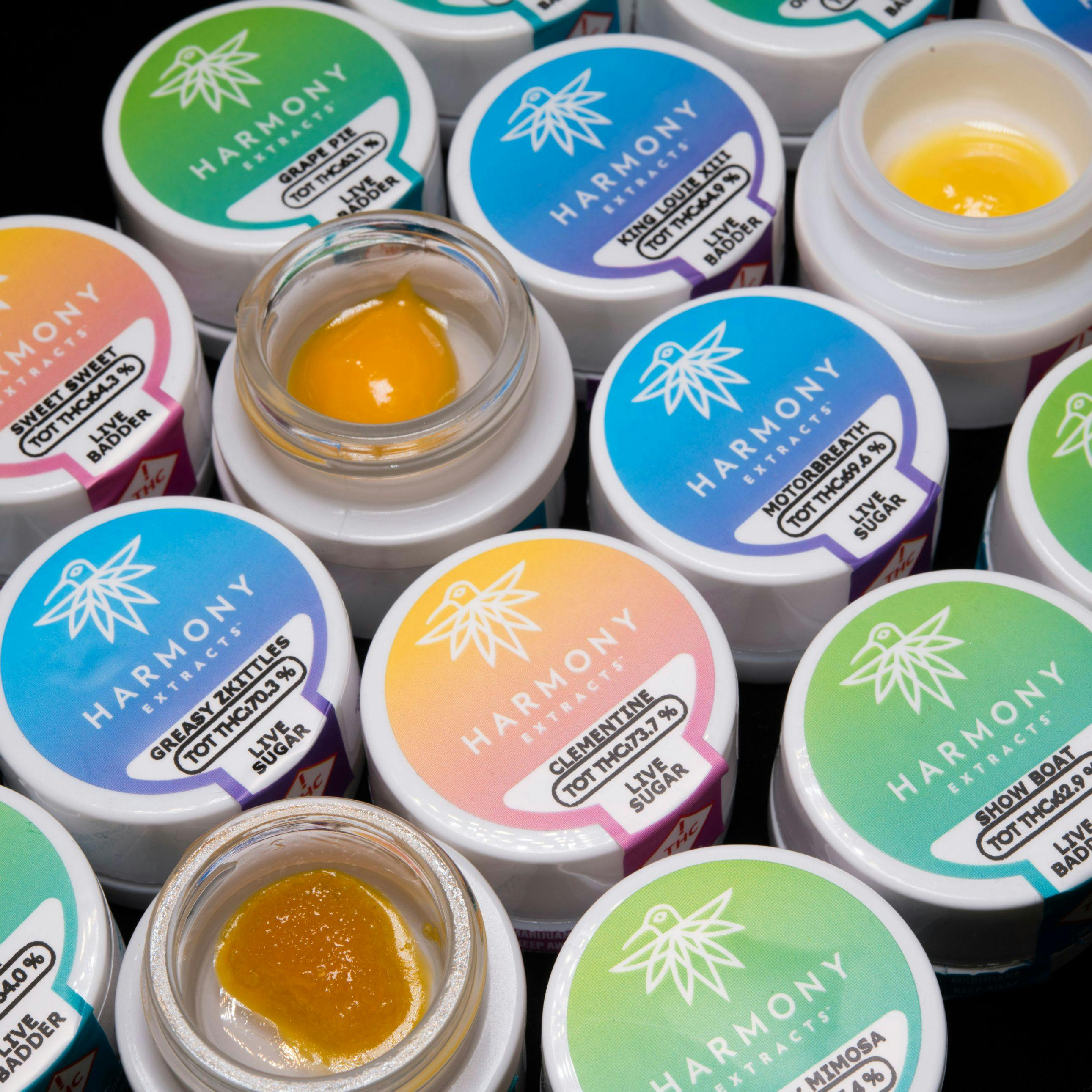 Photograph of product: Harmony | Live Resin Badder | 1g | - Island Sweet Skunk | S