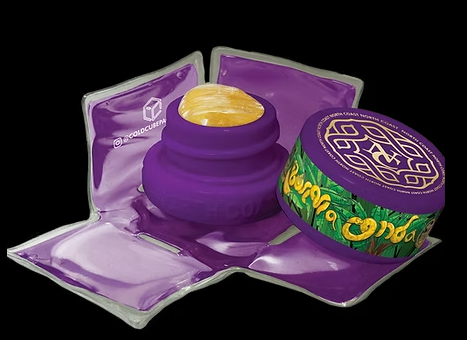 Photograph of product: North Coast x Bay Breeze- Strawberry Pie au chocolat Rosin Jam