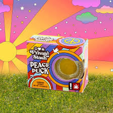 Photograph of product: Private Stash Peace Puck | SUNDAE BANNER Cured Resin | 1g