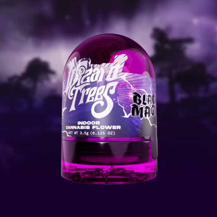 Photograph of product: BLACK MAGIC 3.5G - HYBRID - WIZARD TREES