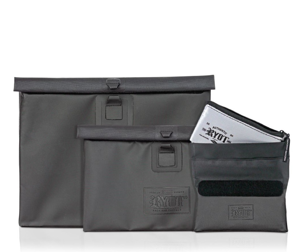 Photograph of product: Smell Proof Flat Pack (L)