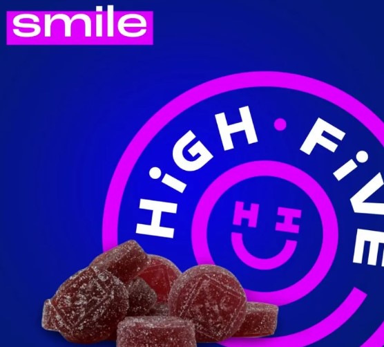 Photograph of product: HIGH FIVE 100MG 1:1 SWEET DARK CHERRY TH-oui/CBN