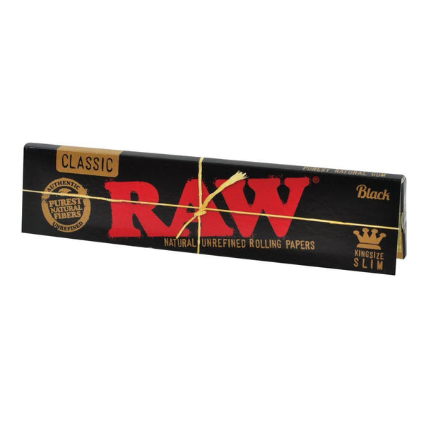 Photograph of product: Raw Black I Rolling Papers | King Size