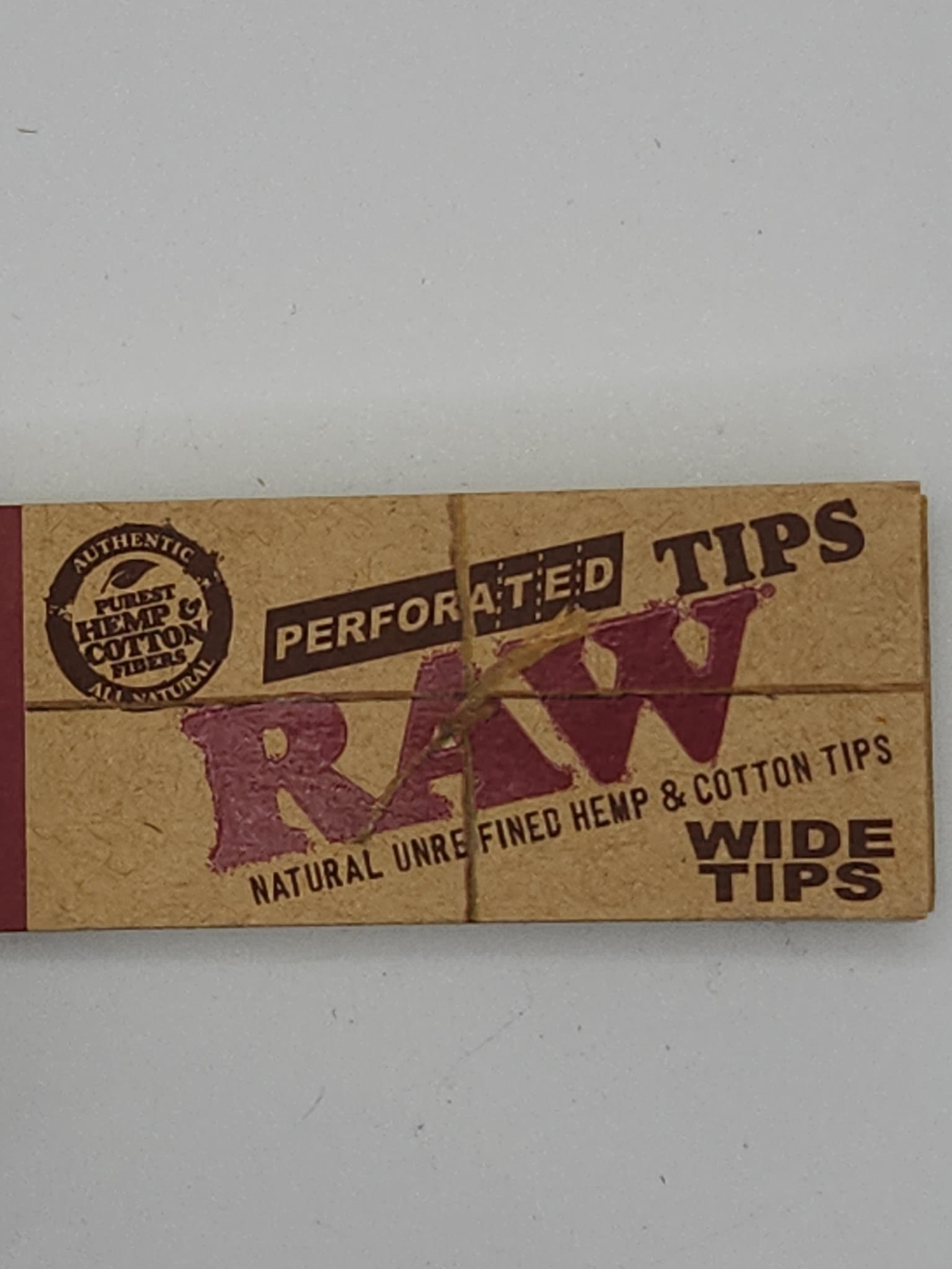 Photograph of product: Raw | Classic - Perforated Wide Tips