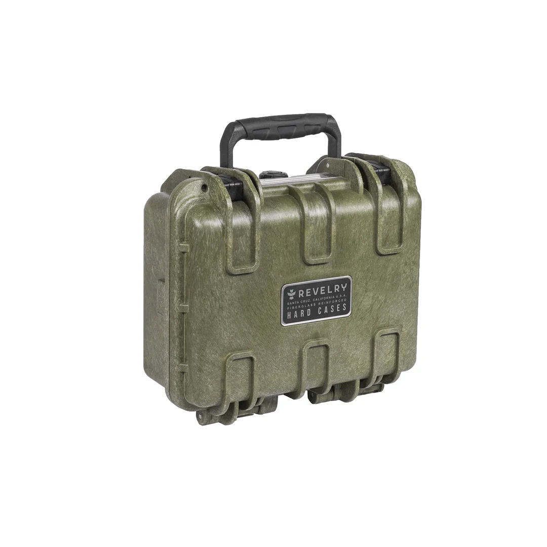 Photograph of product: The Scout 11 | Hard Case - Army Green