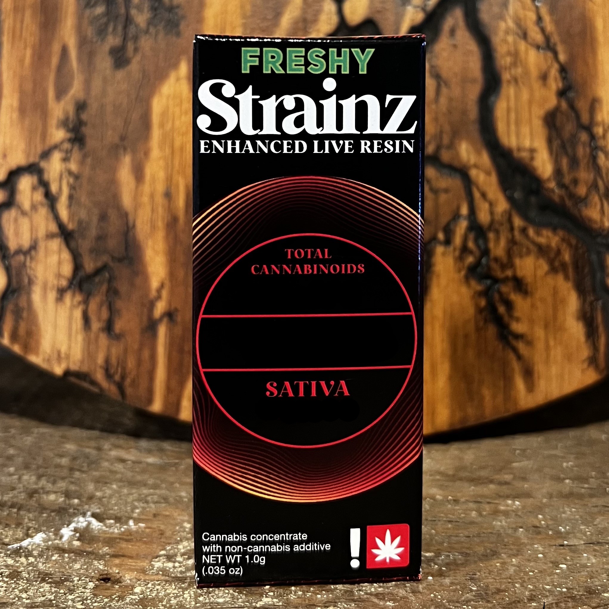 Photograph of product: Super Lemon Haze Strainz