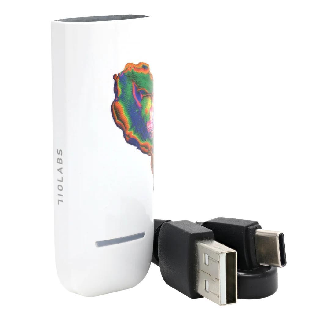Photograph of product: 710 Labs - White Oil Spill Batteries
