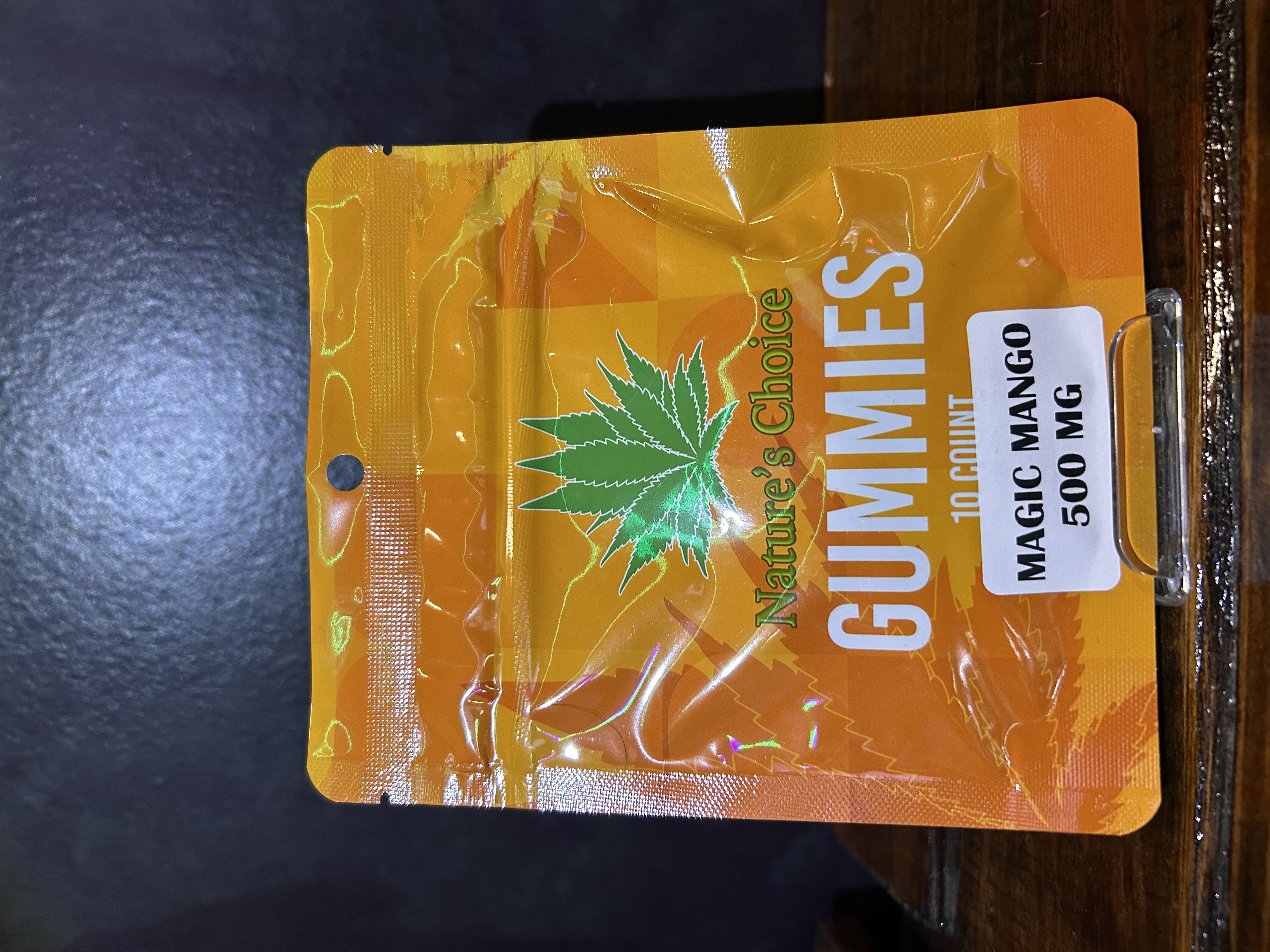 Photograph of product: Magic Mango Gummies Natures Choice
