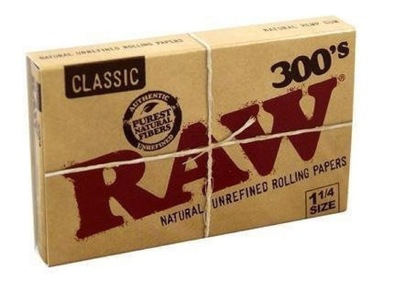 Photograph of product: Raw 300's 1 1/4 Papers $6 PC-23