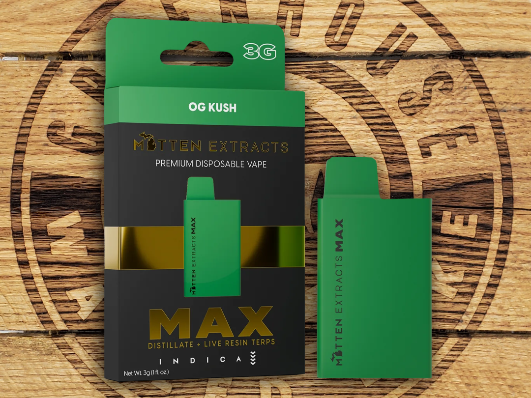 Photograph of product: Mitten Extracts | MAX OG Kush | 3g AIO Cart