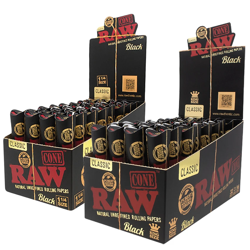 Photograph of product: Raw - Cone Black | King SIze