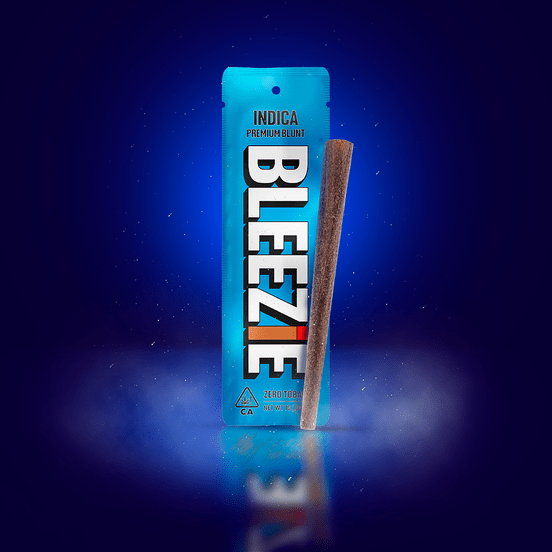 Photograph of product: .⠀BLEEZIE 1 Gram Pre-Rolled Blunt Oui'd - 
