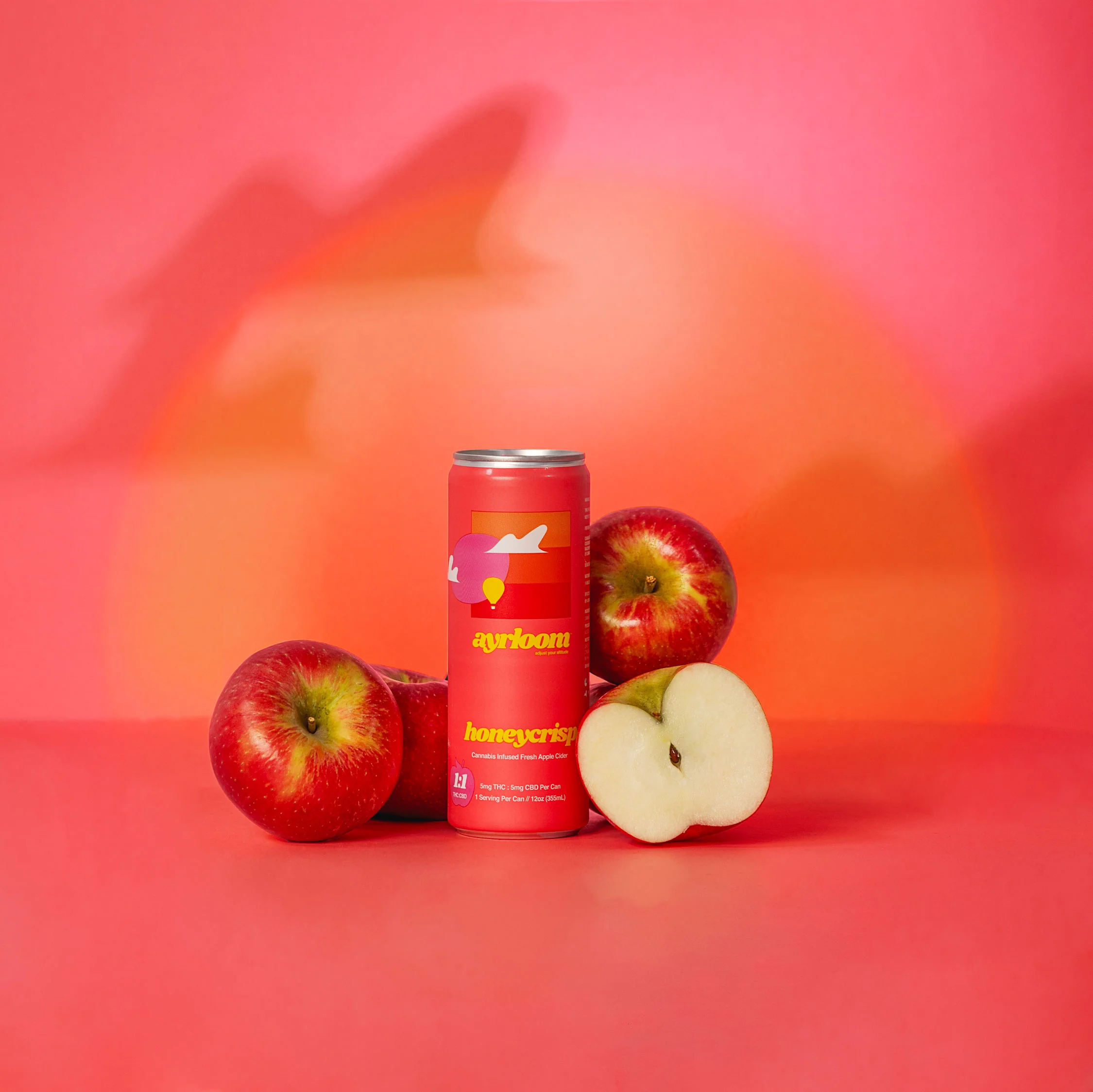 Photograph of product: Ayrloom Honeycrisp 1:1 Cider 12 FL OZ