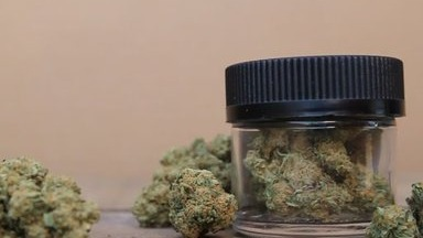 Photograph of Product: White Goliath FULL CBD by Elyxr ($