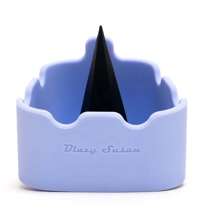 Photograph of product: BLAZY SUSAN DELUXE ASHTRAY PURPLE
