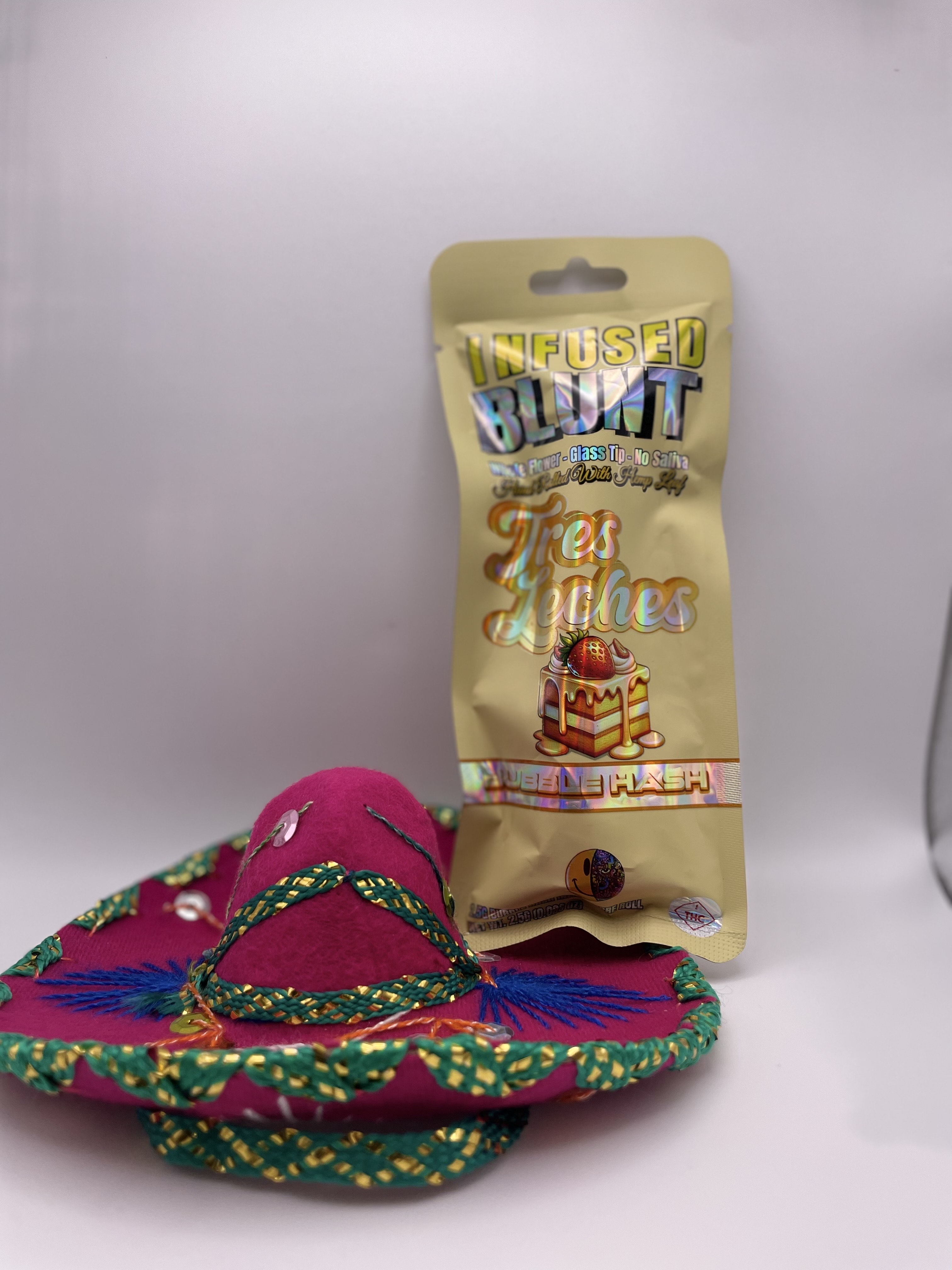 Photograph of product: Head Space - Tres Leches - Bubble au chocolat Infused Blunt - 2.5g