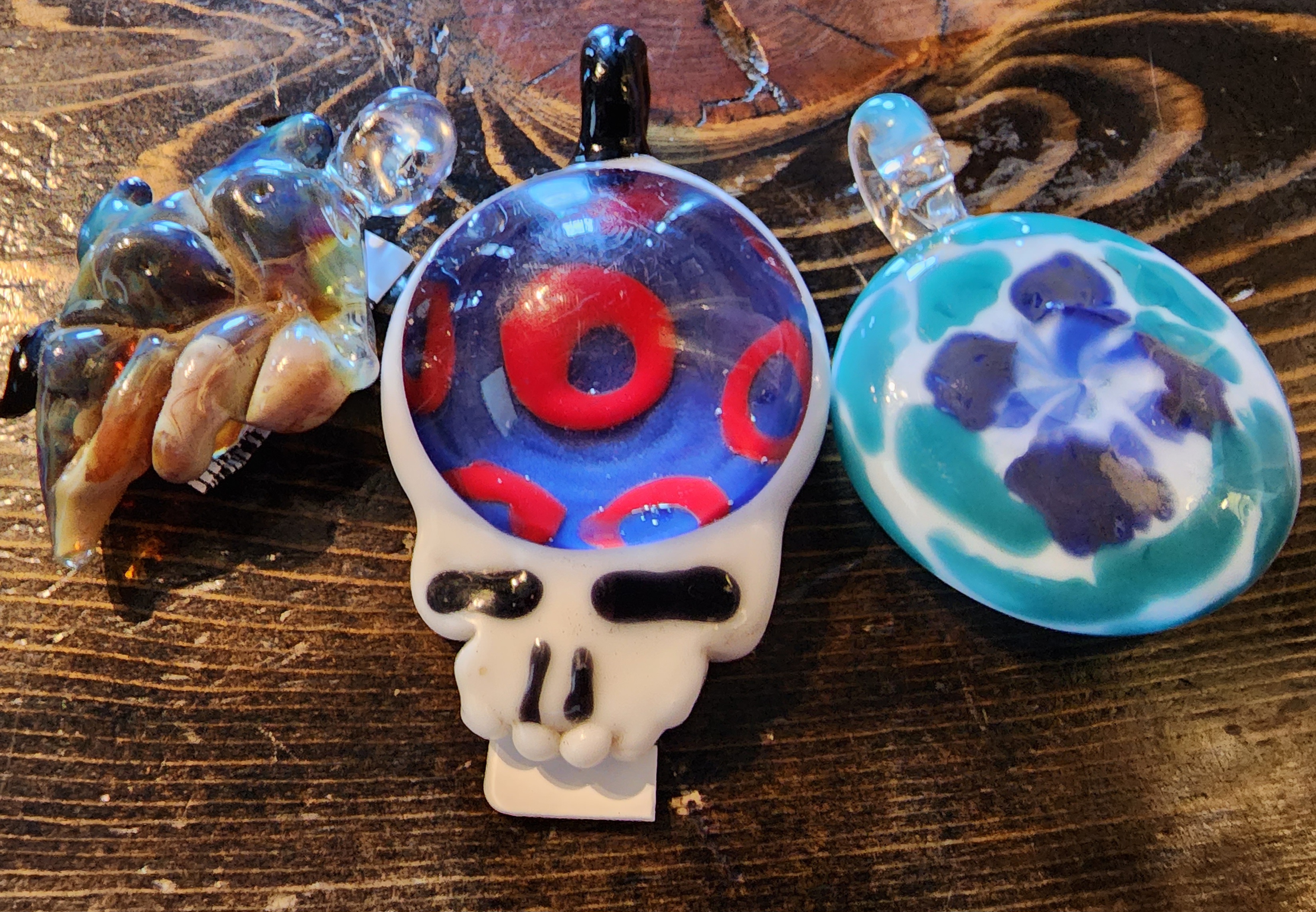Photograph of product: Laura & Matt Glass - Pendants