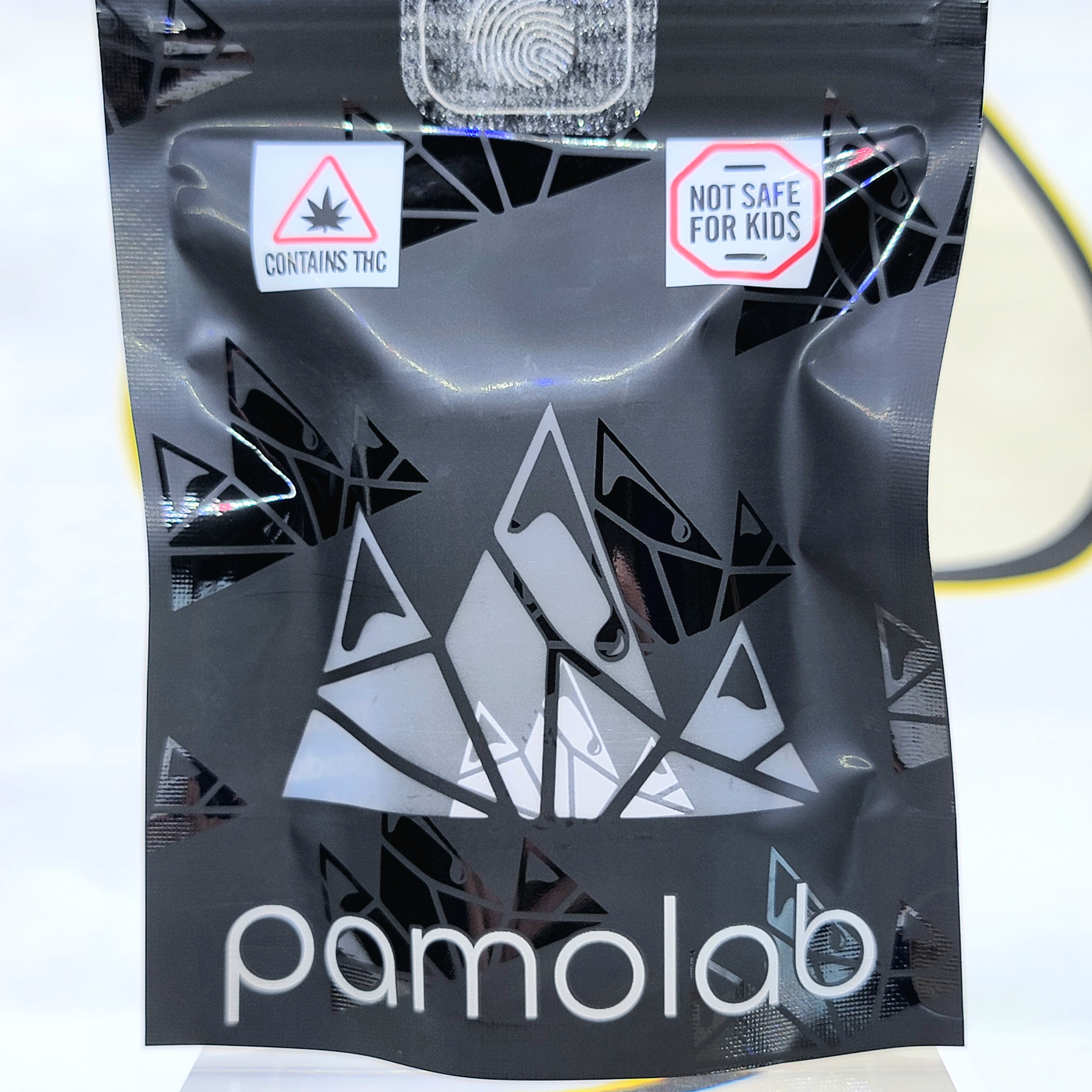 Photograph of product: Tangieland Live Resin Disposable NIMBUS