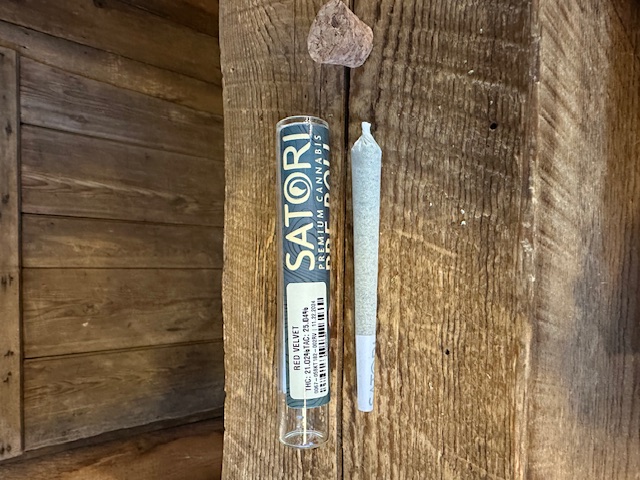 Photograph of product: Satori Red Velvet Preroll