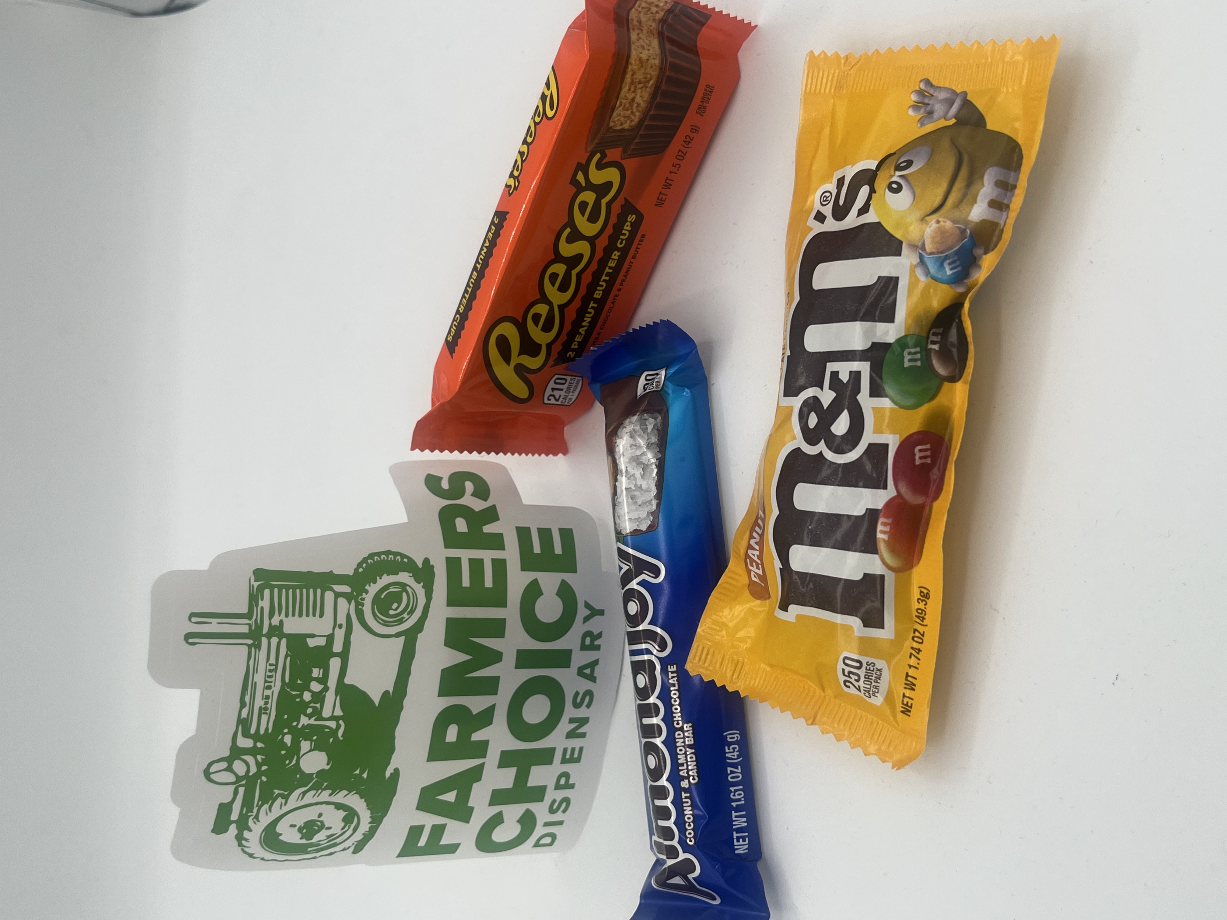 Photograph of product: Farmers Choice | Stickers with Free Candy