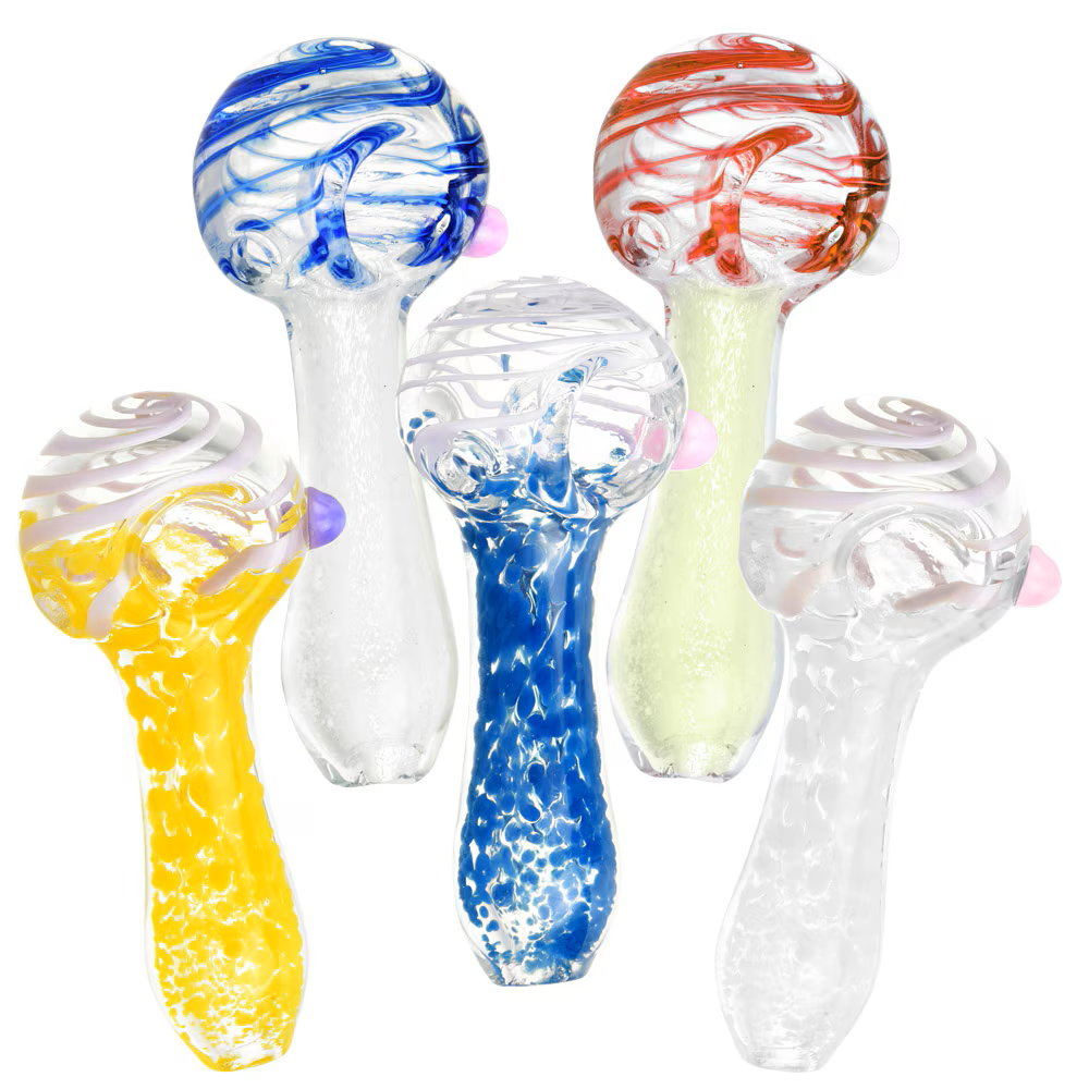 Photograph of product: Classic Swirl & Frit Spoon Pipe | 3.5"