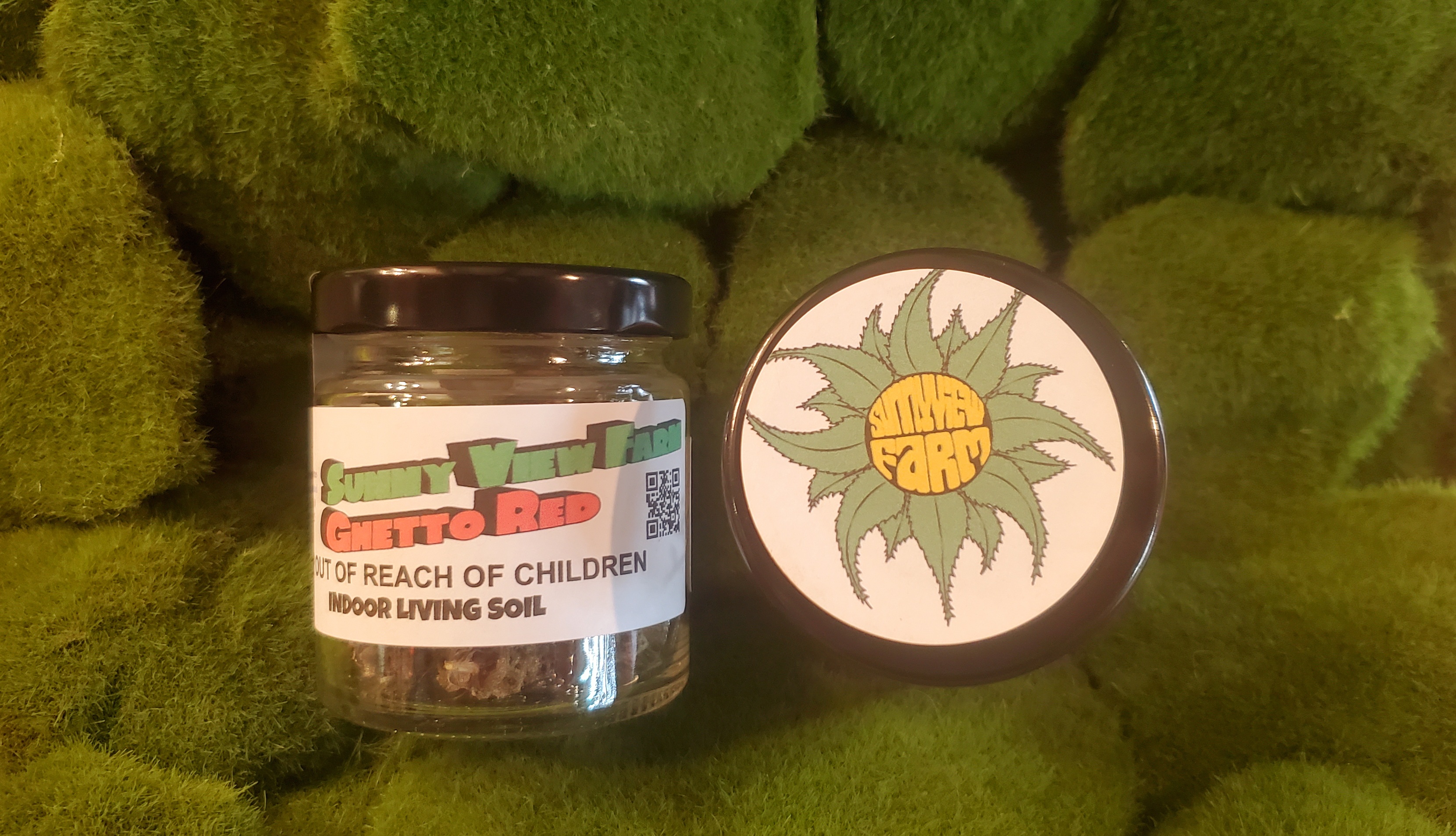 Photograph of product: Pre Pack | Ghetto Red | Sunny View Farm - 3.5g