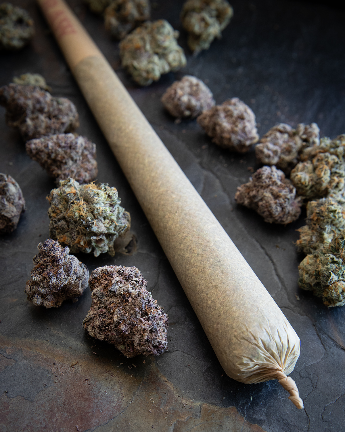 Photograph of product: Tops Farm Sluggers (12 gram pre-roll)