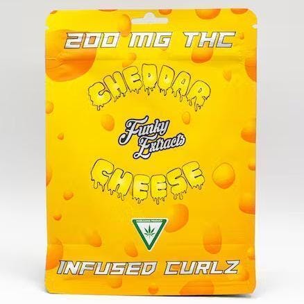 Photograph of product: REC Funky Extracts Cheddar Cheese Curlz 200mg