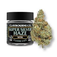 Photograph of product: CLAYBOURNE CO. - FLOWER - - Oui'd - SUPER SILVER HAZE - 3.5g