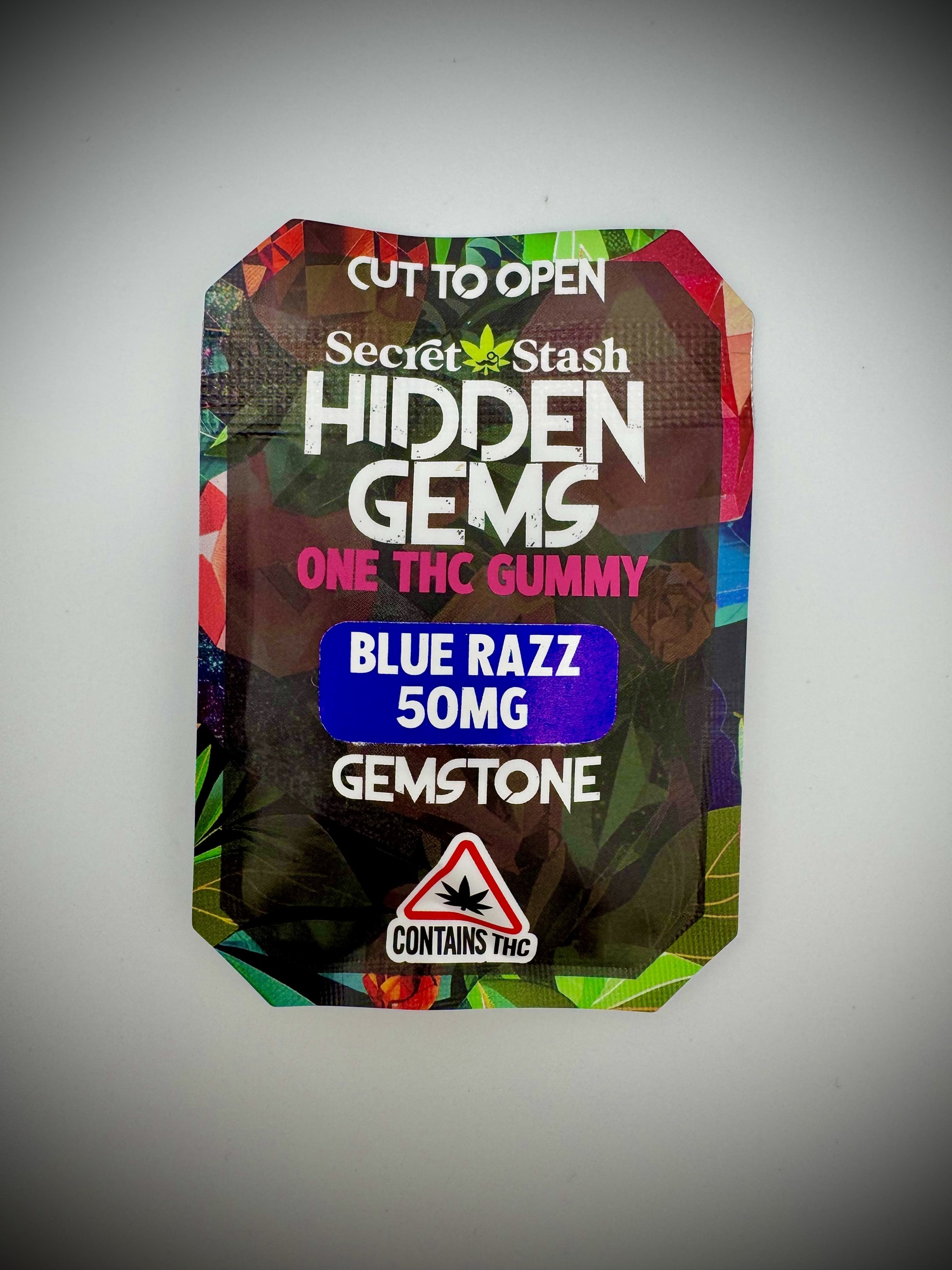 Photograph of product: Hidden Gems 50mg | Blue Razz | Solo Gummy